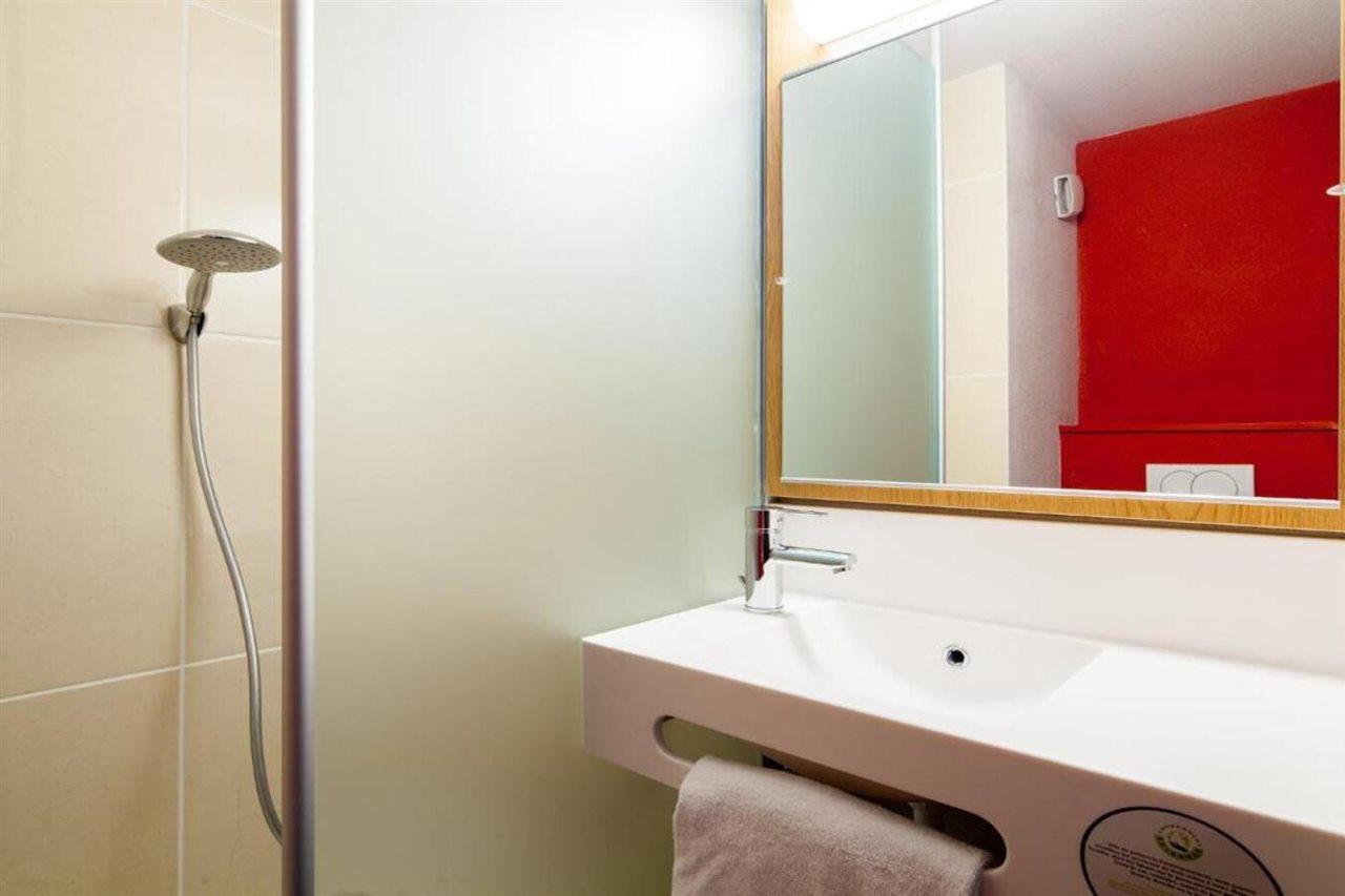 B&B Hotel Montpellier Centre Le Millenaire ภายนอก รูปภาพ