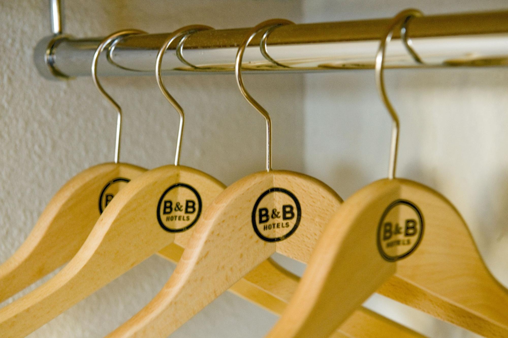 B&B Hotel Montpellier Centre Le Millenaire ภายนอก รูปภาพ