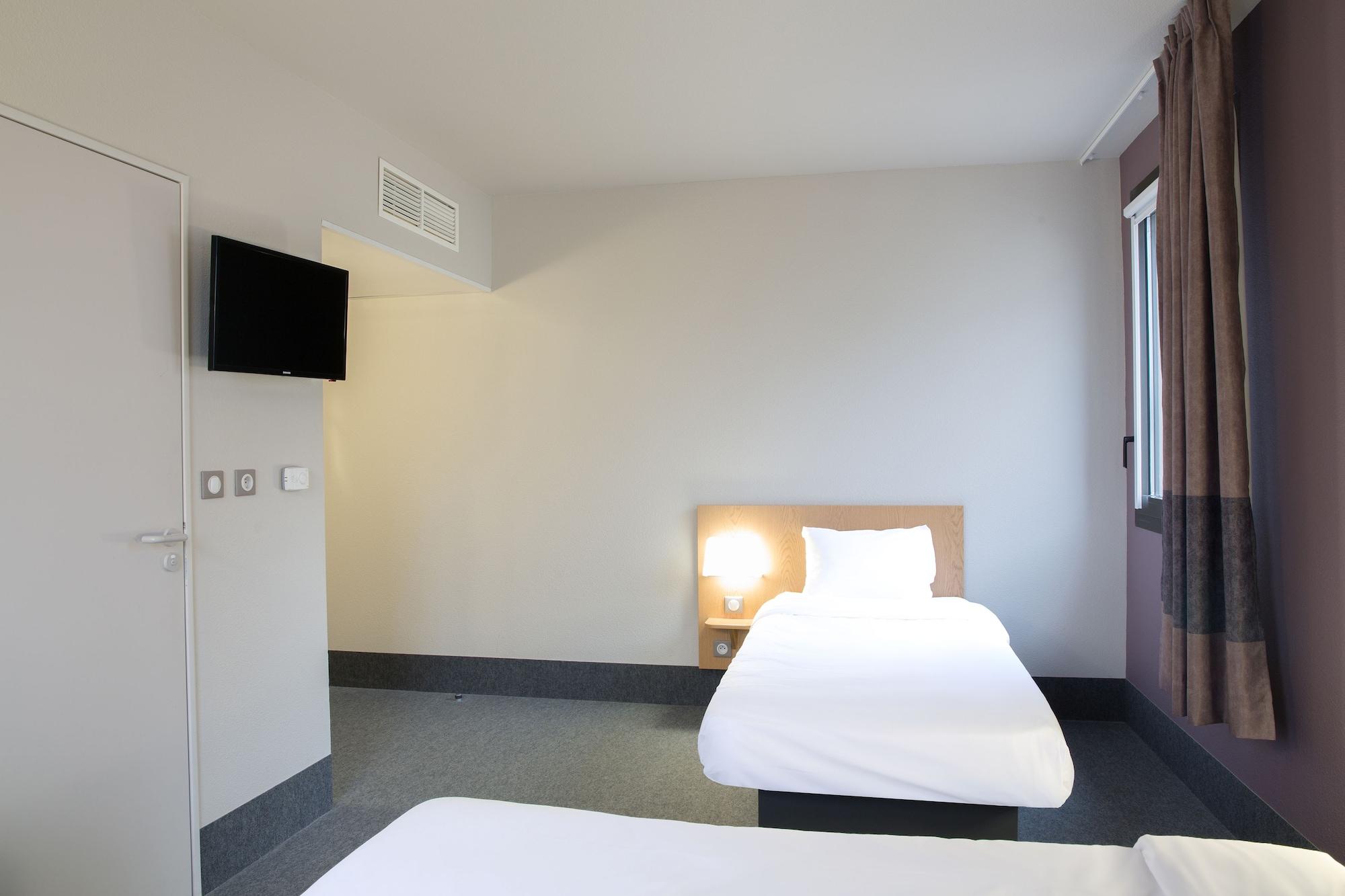 B&B Hotel Montpellier Centre Le Millenaire ภายนอก รูปภาพ
