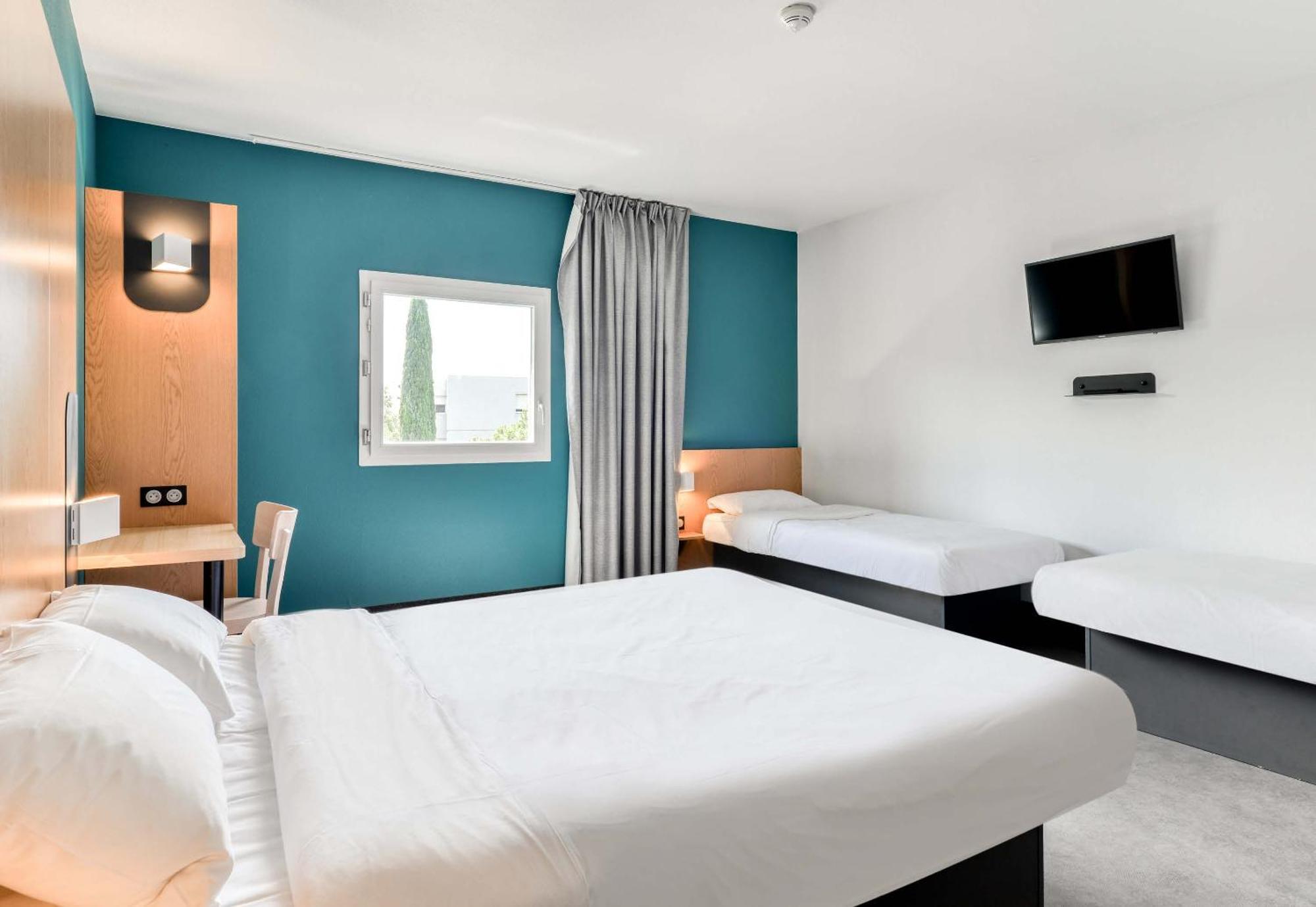 B&B Hotel Montpellier Centre Le Millenaire ภายนอก รูปภาพ