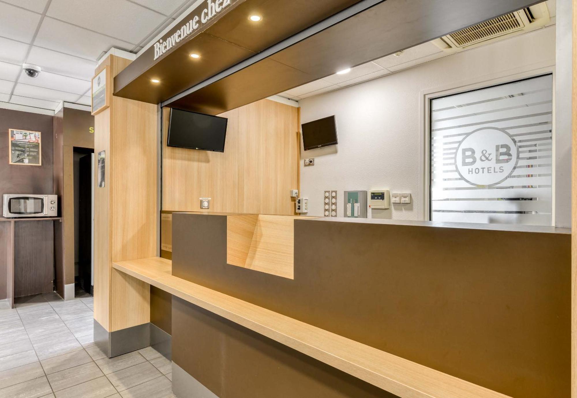 B&B Hotel Montpellier Centre Le Millenaire ภายนอก รูปภาพ