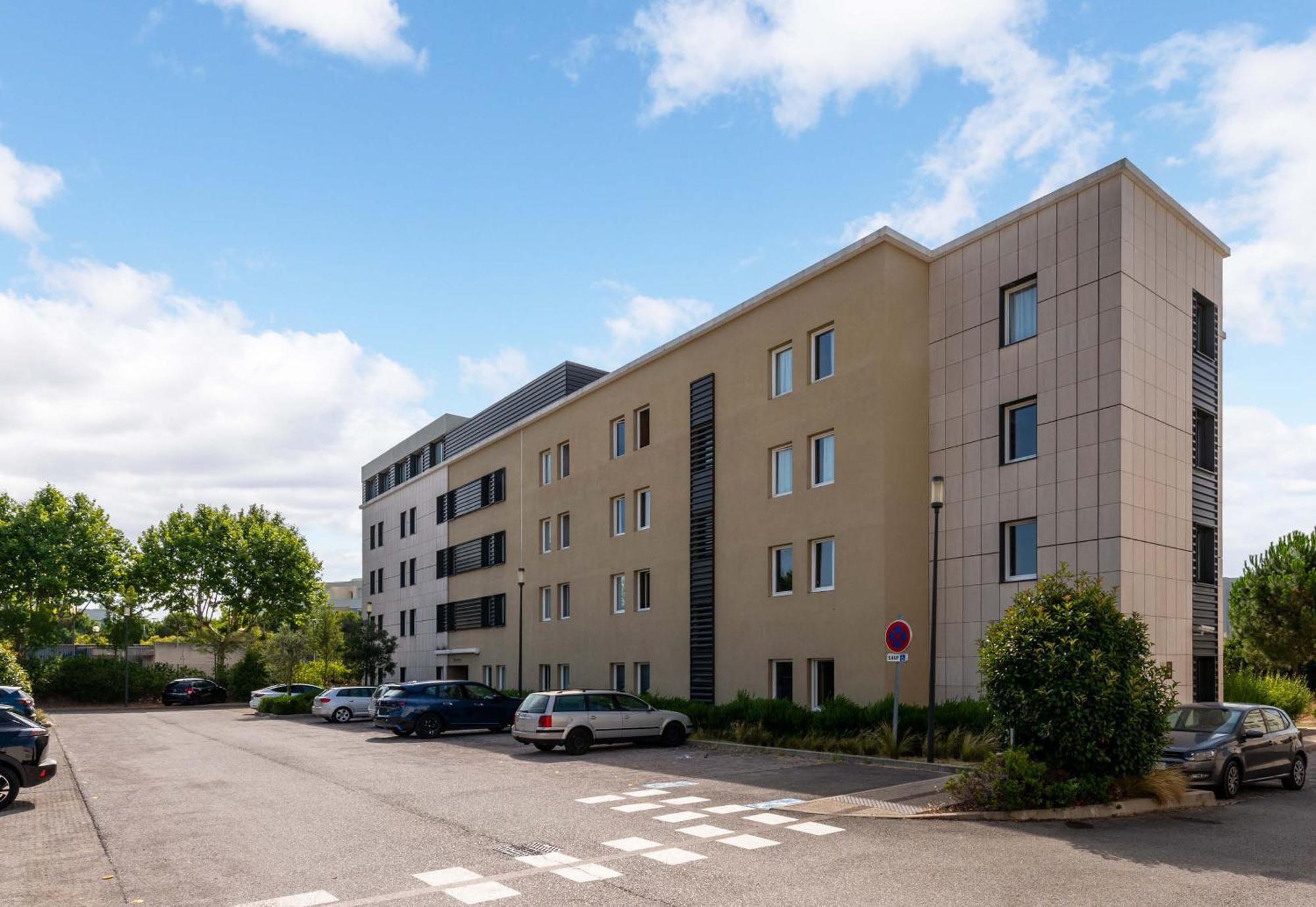 B&B Hotel Montpellier Centre Le Millenaire ภายนอก รูปภาพ