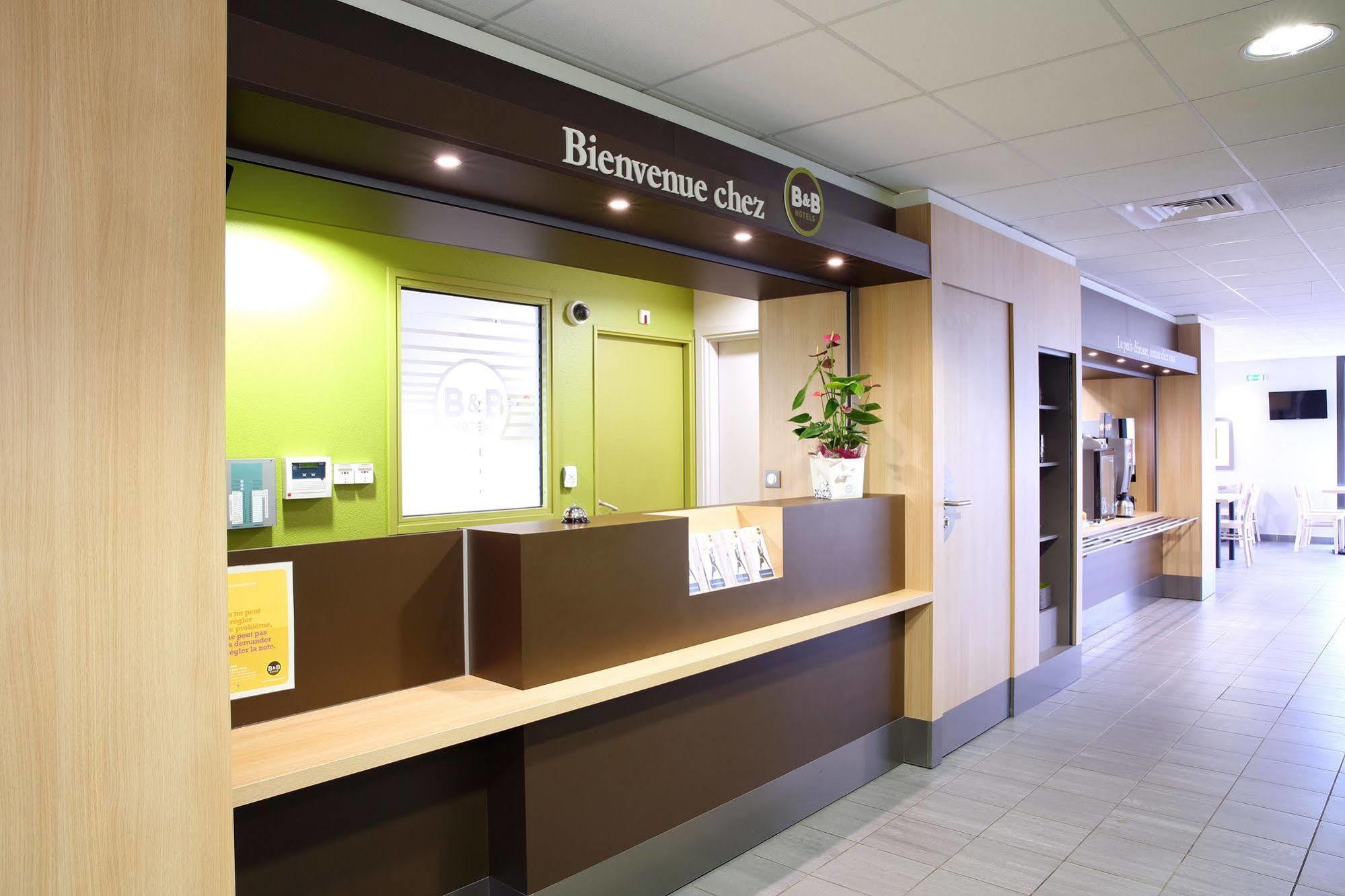 B&B Hotel Montpellier Centre Le Millenaire ภายนอก รูปภาพ